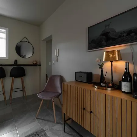 Charming And Renovated In Centre Apartment Reykjavik